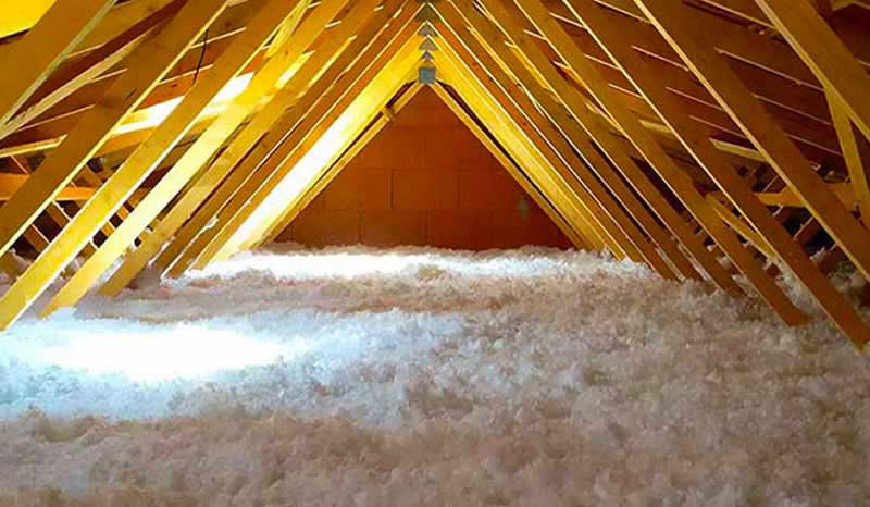 ANTHONY BONY COUVERTURE : artisan charpentier couvreur sur Bourges et tout le Cher(18) : Travaux de couverture,  faîtage, recherche de fuite toiture, charpente, traitement des bois de charpente et me menuiserie, isolation toiture et combles, travaux de ramonage de cheminée, poêle, conduit de chaudière ...sur Bourges et tout le Cher(18)